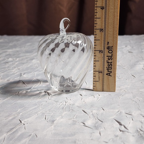 STEUBEN David Dowler for Steuben Holiday Apple Christmas Ornament ONLY 1998
